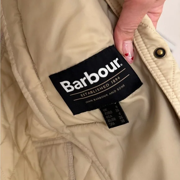 Barbour Beadnell Summer Quilted Jacket, US4 - Picture 7 of 9